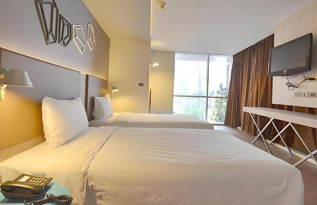 The Heritage Silom Hotel Bangkok Extérieur photo