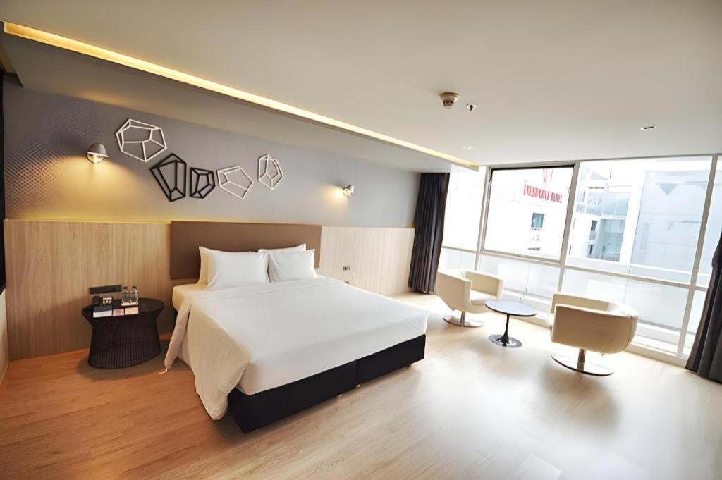 The Heritage Silom Hotel Bangkok Extérieur photo