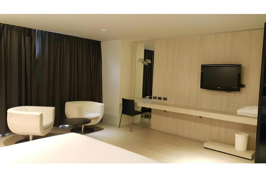 The Heritage Silom Hotel Bangkok Extérieur photo