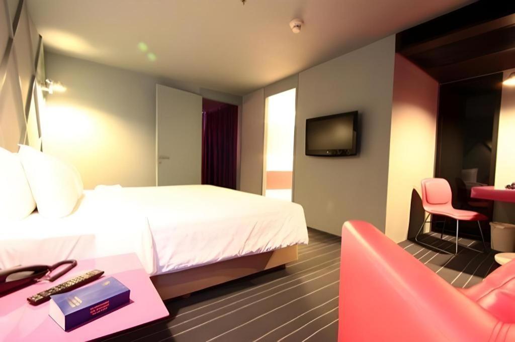 The Heritage Silom Hotel Bangkok Extérieur photo
