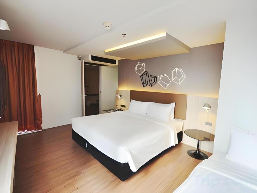 The Heritage Silom Hotel Bangkok Extérieur photo