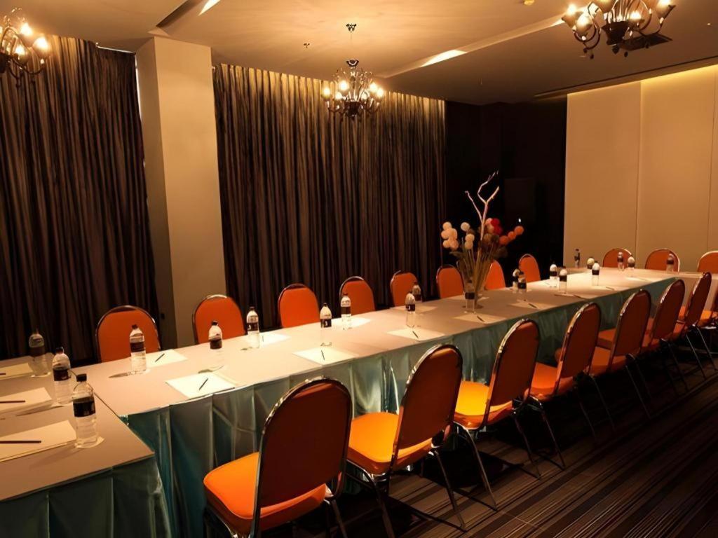 The Heritage Silom Hotel Bangkok Extérieur photo