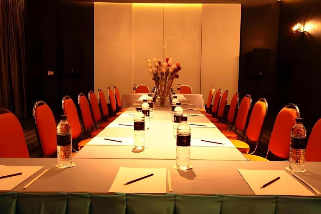 The Heritage Silom Hotel Bangkok Extérieur photo
